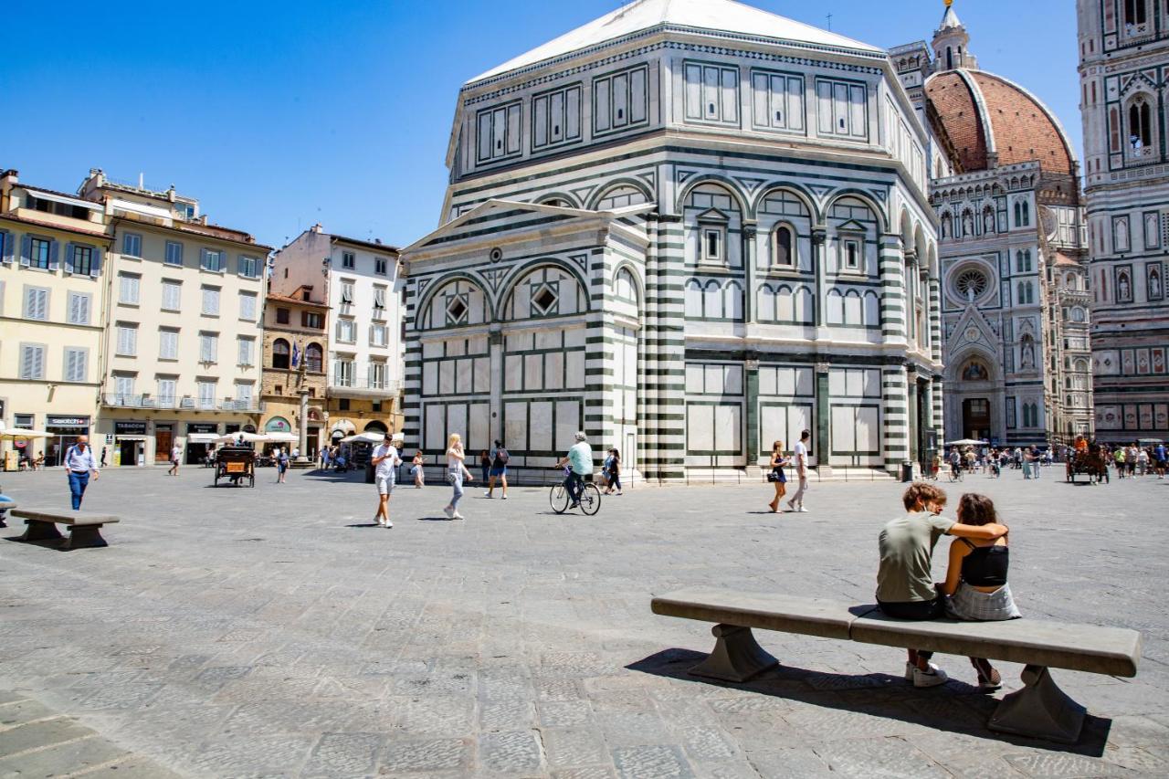 شقة Unique Gem In Piazza Duomo فلورنس المظهر الخارجي الصورة